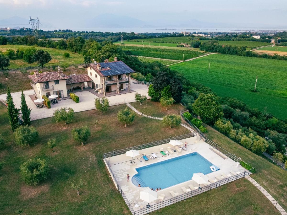 Il Casale Lonato - By Host4U Aparthotel Kültér fotó