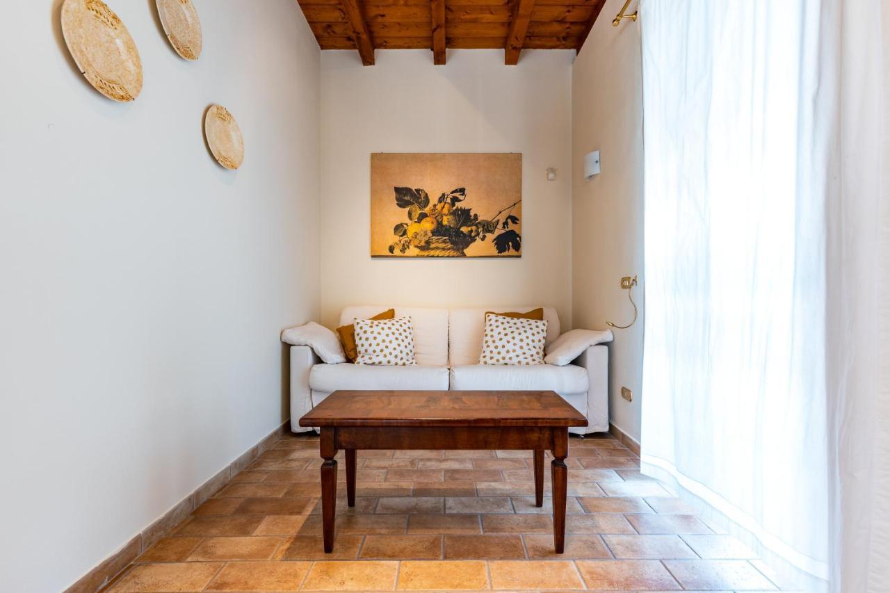 Il Casale Lonato - By Host4U Aparthotel Kültér fotó